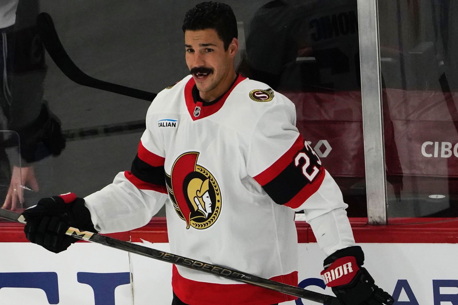 St. Malo's Travis Hamonic Signs in Detroit St. Malo's Travis Hamonic Signs in Detroit