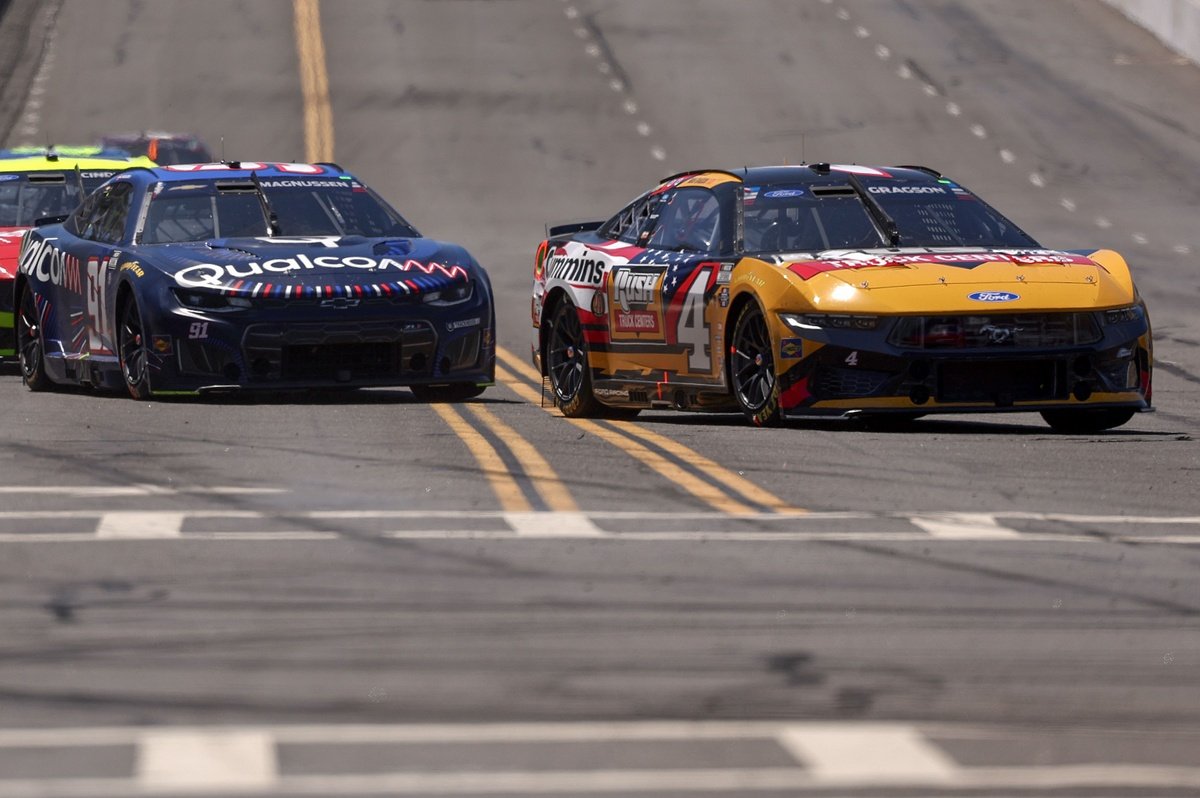 Kevin Magnussen vs. Noah Gragson NASCAR feud: A lap-by-lap breakdown Kevin Magnussen vs. Noah Gragson NASCAR feud: A lap-by-lap breakdown