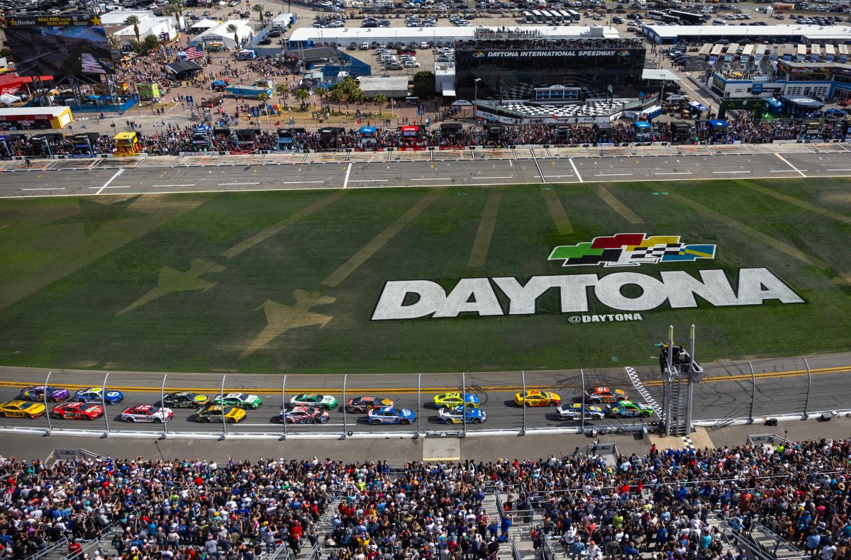 NASCAR Craftsman Truck Series Sees 37% Viewership Surge Thanks to Tony Stewart’s Return NASCAR Craftsman Truck Series Sees 37% Viewership Surge Thanks to Tony Stewart’s Return