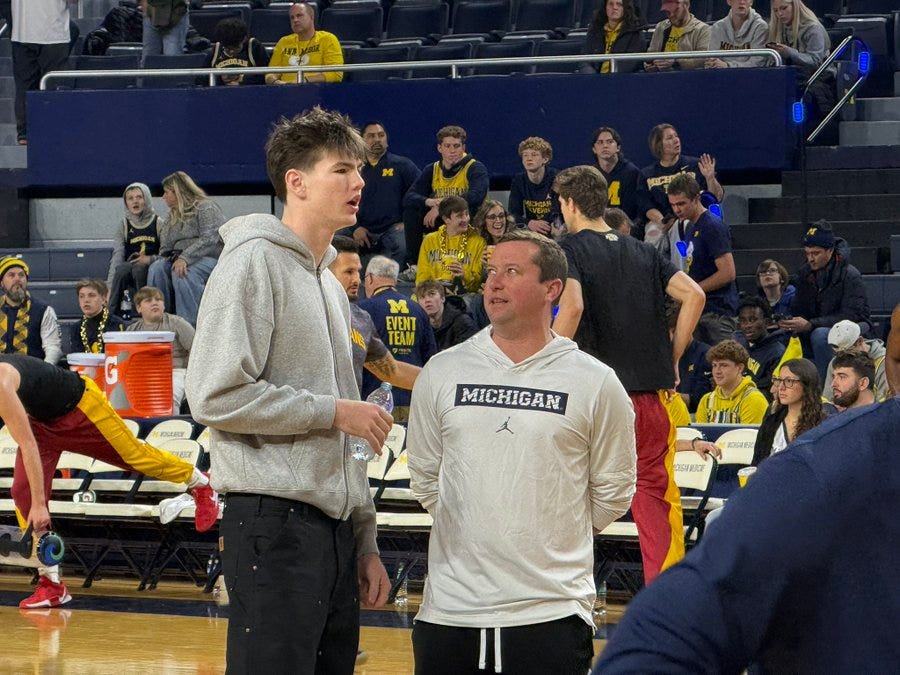 Michigan basketball signee Quinn Costello says he’s sticking with commitment Michigan basketball signee Quinn Costello says he’s sticking with commitment