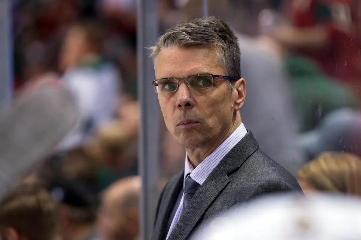 Former Senators Head Coach Signs Up For Another Tour Of Duty With 67s Former Senators Head Coach Signs Up For Another Tour Of Duty With 67s