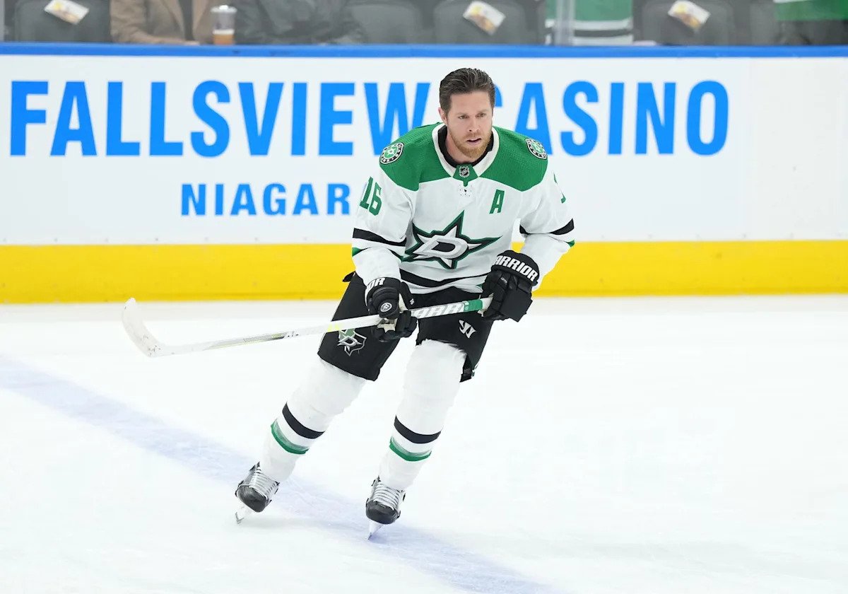 ‘I Mean, It’s Toronto’: Joe Pavelski Shares ‘Interesting’ Experience As Former Candidate For Maple Leafs Head Coach Role ‘I Mean, It’s Toronto’: Joe Pavelski Shares ‘Interesting’ Experience As Former Candidate For Maple Leafs Head Coach Role
