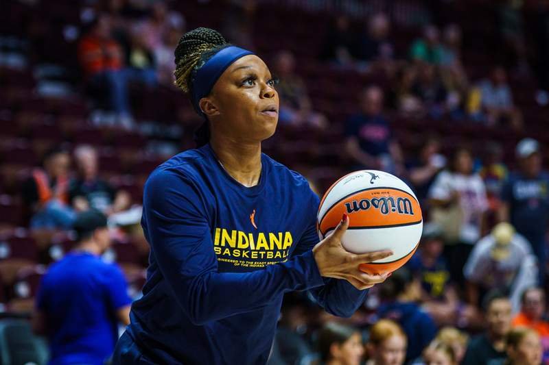 Odyssey Sims Returns to Dallas Wings on One-Year Deal After Fever Playoff Run Odyssey Sims Returns to Dallas Wings on One-Year Deal After Fever Playoff Run