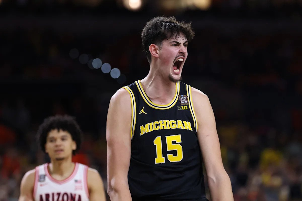 Who is No. 15 for Michigan? Meet Aday Mara, Wolverines’ 7-3 center Who is No. 15 for Michigan? Meet Aday Mara, Wolverines’ 7-3 center