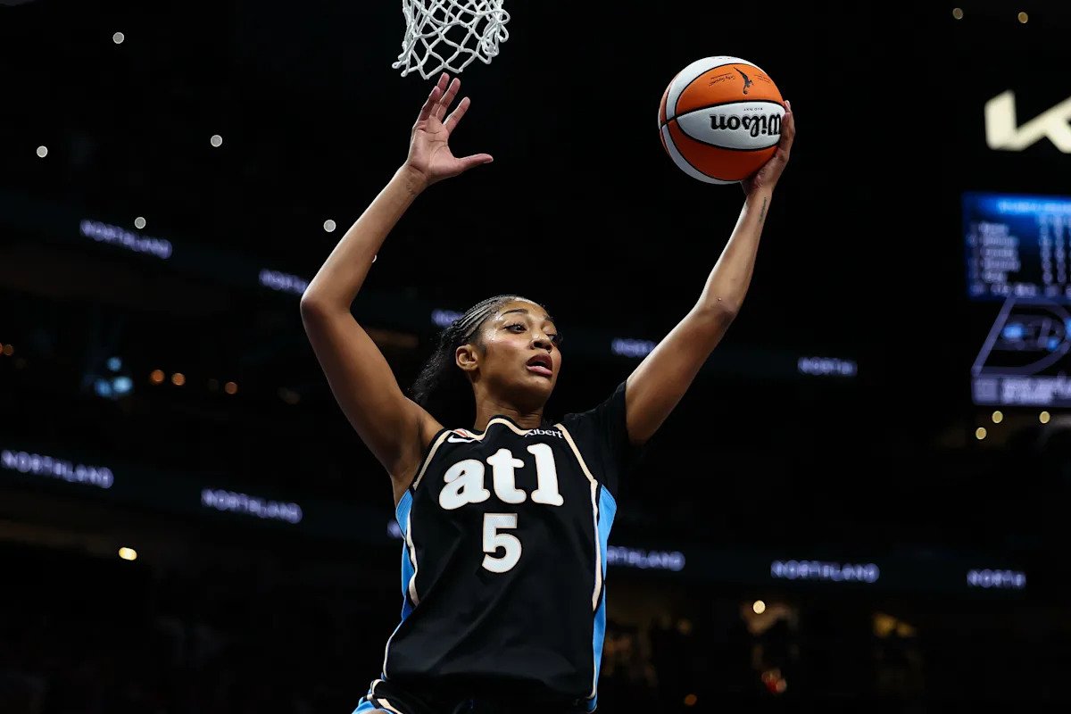 Angel Reese becomes fastest WNBA player to 1,000 career rebounds Angel Reese becomes fastest WNBA player to 1,000 career rebounds