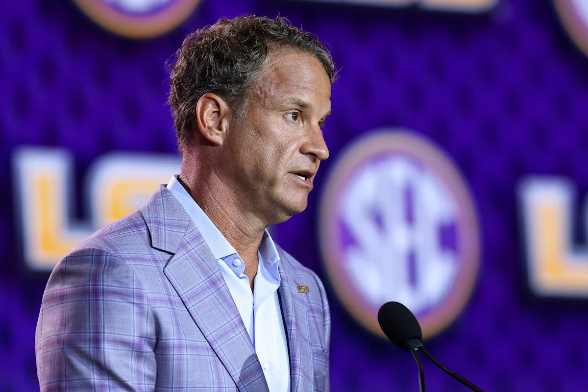Lane Kiffin discusses being at SEC media days with third school Lane Kiffin discusses being at SEC media days with third school