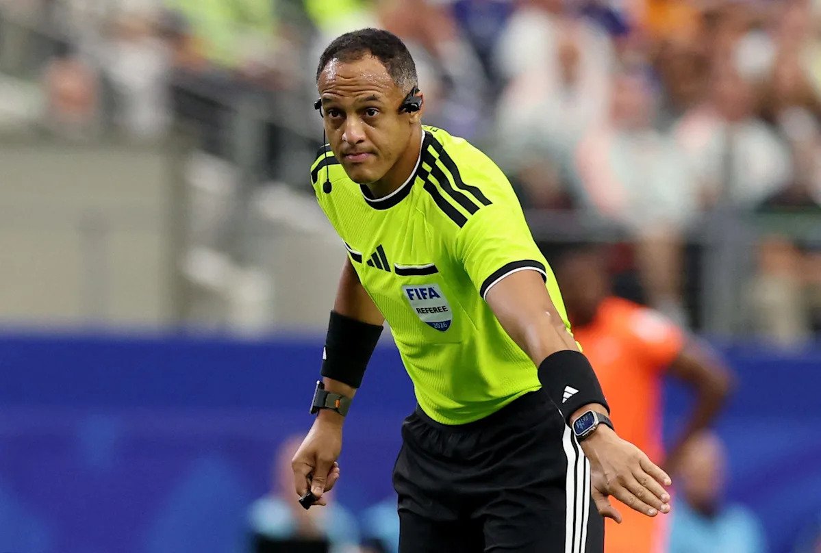 Who is Ismail Elfath? What to know about American referee Who is Ismail Elfath? What to know about American referee
