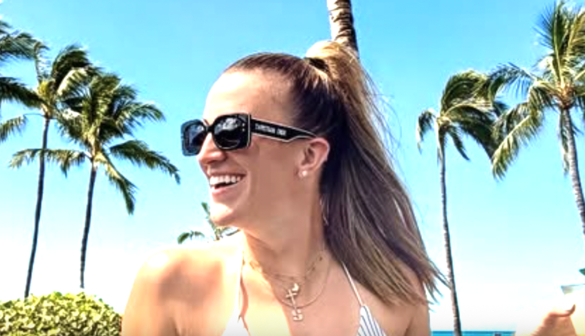‘Wow’ – Fans Obsessed With Sabrina Ionescu’s Swimsuit Photo