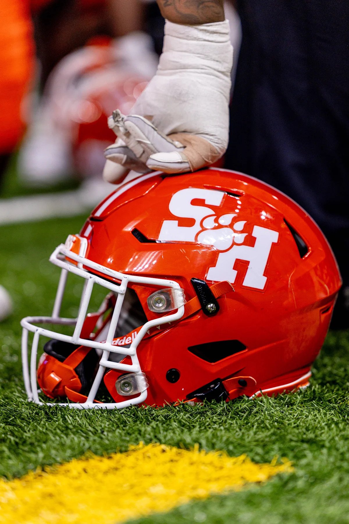 Sam Houston DB William Davis dies at 22; no cause given Sam Houston DB William Davis dies at 22; no cause given