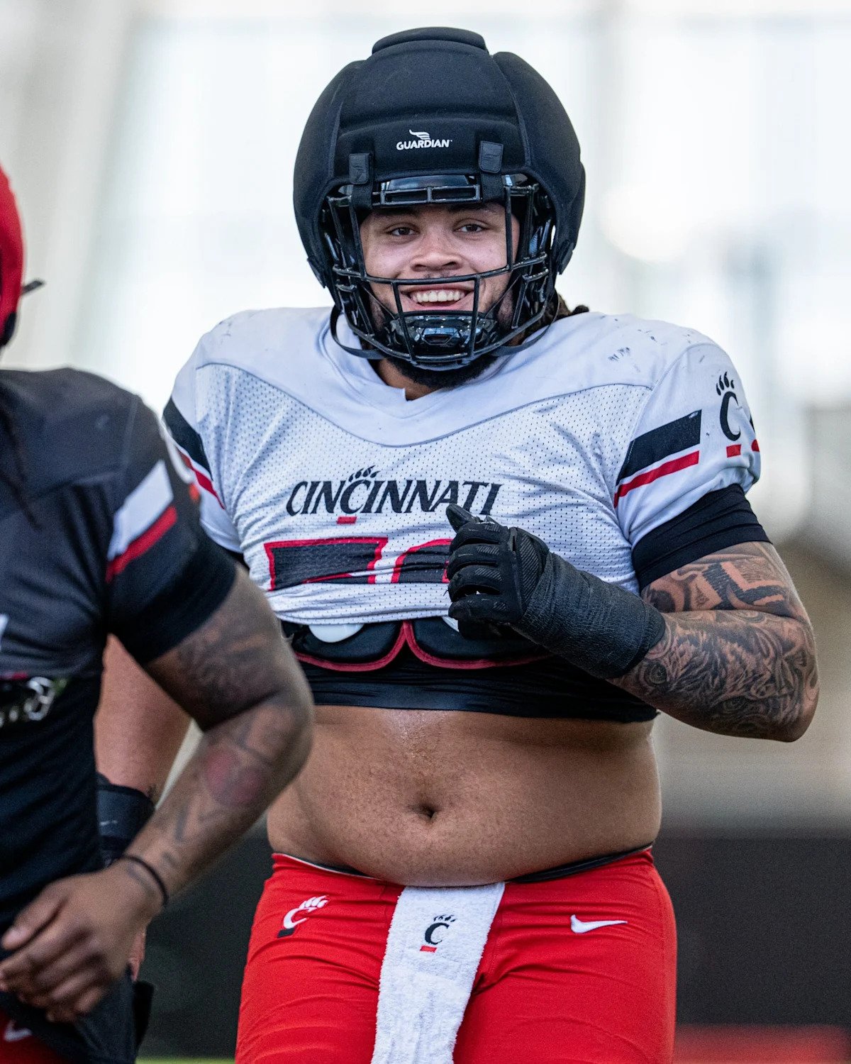 UC Bearcats Evan Tengesdahl, Eli Stein among Phil Steele All-Americans UC Bearcats Evan Tengesdahl, Eli Stein among Phil Steele All-Americans