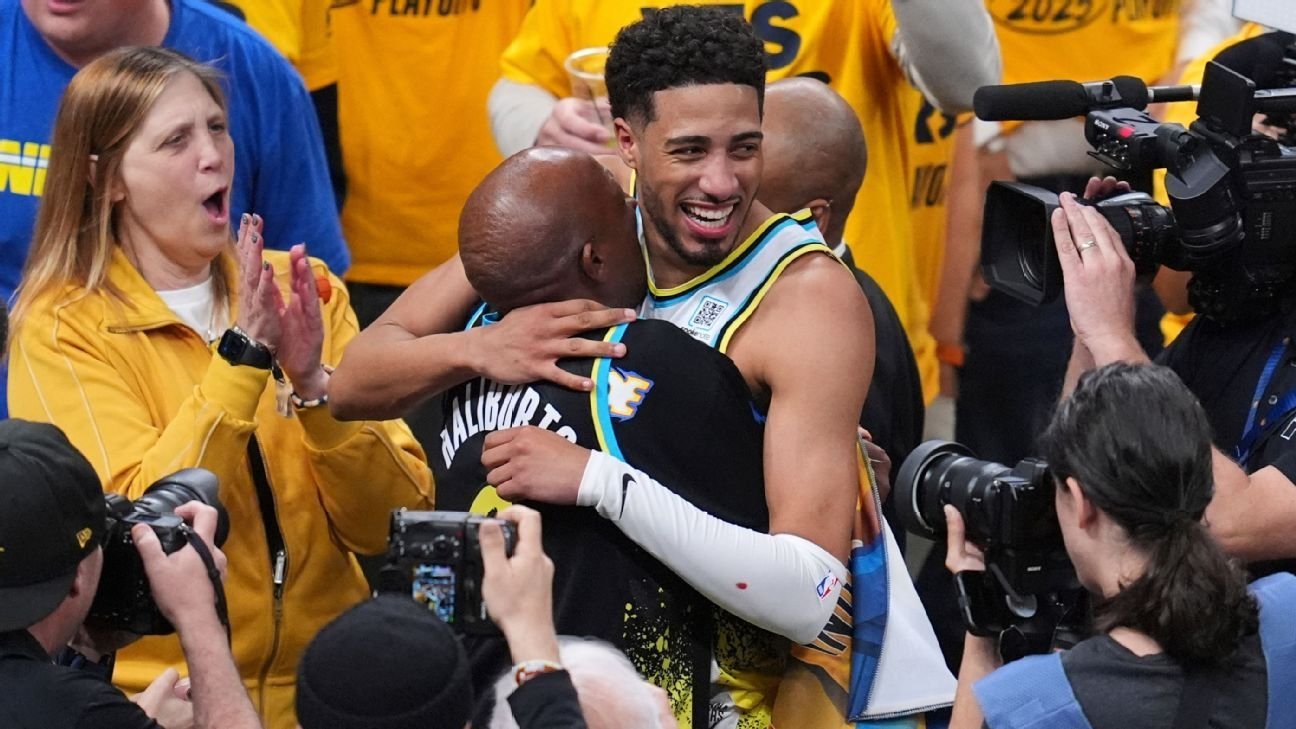 Tyrese Haliburton’s father staying away from Pacers games Tyrese Haliburton’s father staying away from Pacers games
