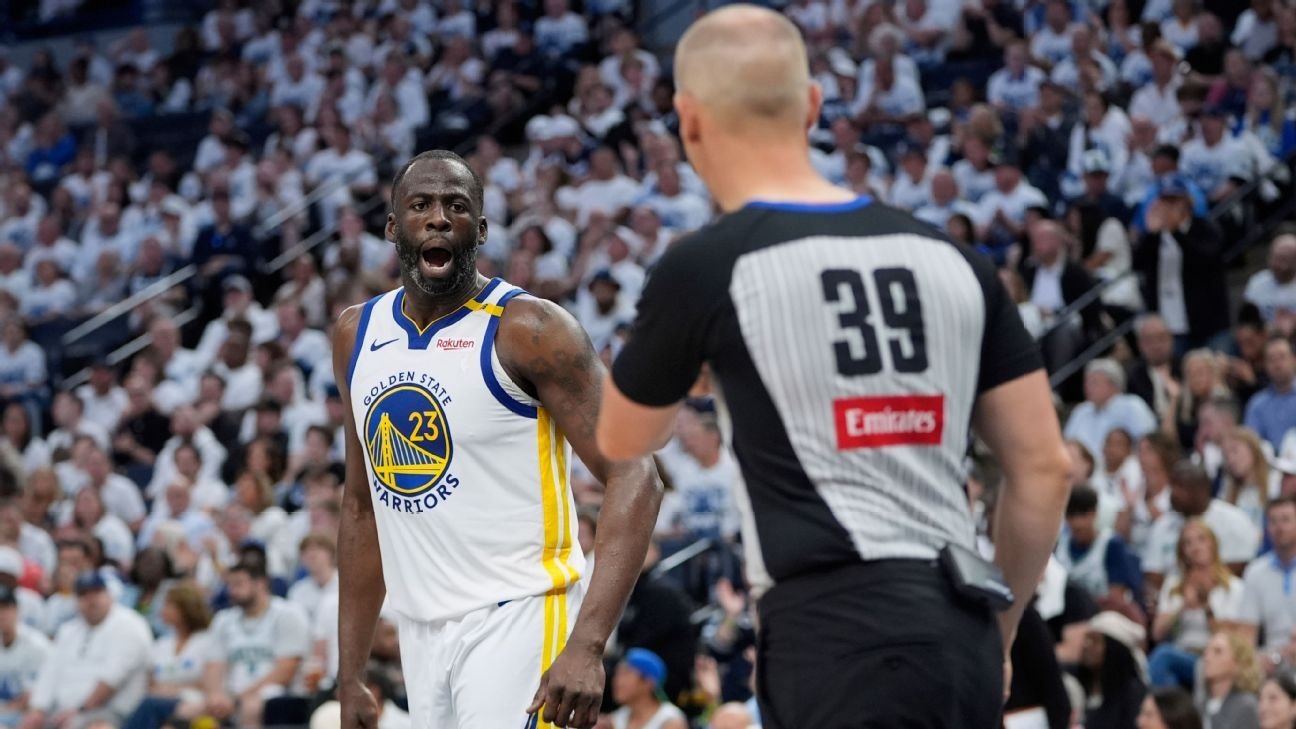 Warriors’ Draymond Green fined for questioning refs’ integrity Warriors’ Draymond Green fined for questioning refs’ integrity