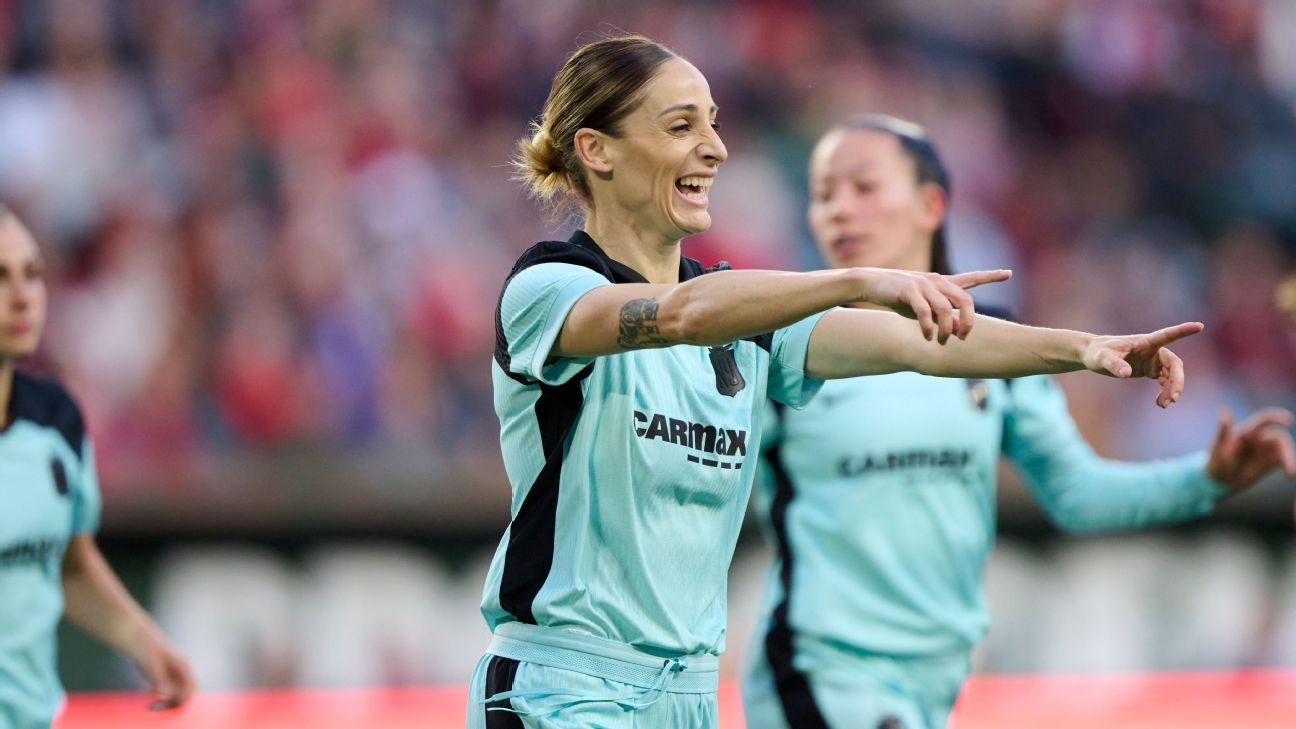 NWSL top scorer Esther González extends Gotham deal to ’27 NWSL top scorer Esther González extends Gotham deal to ’27