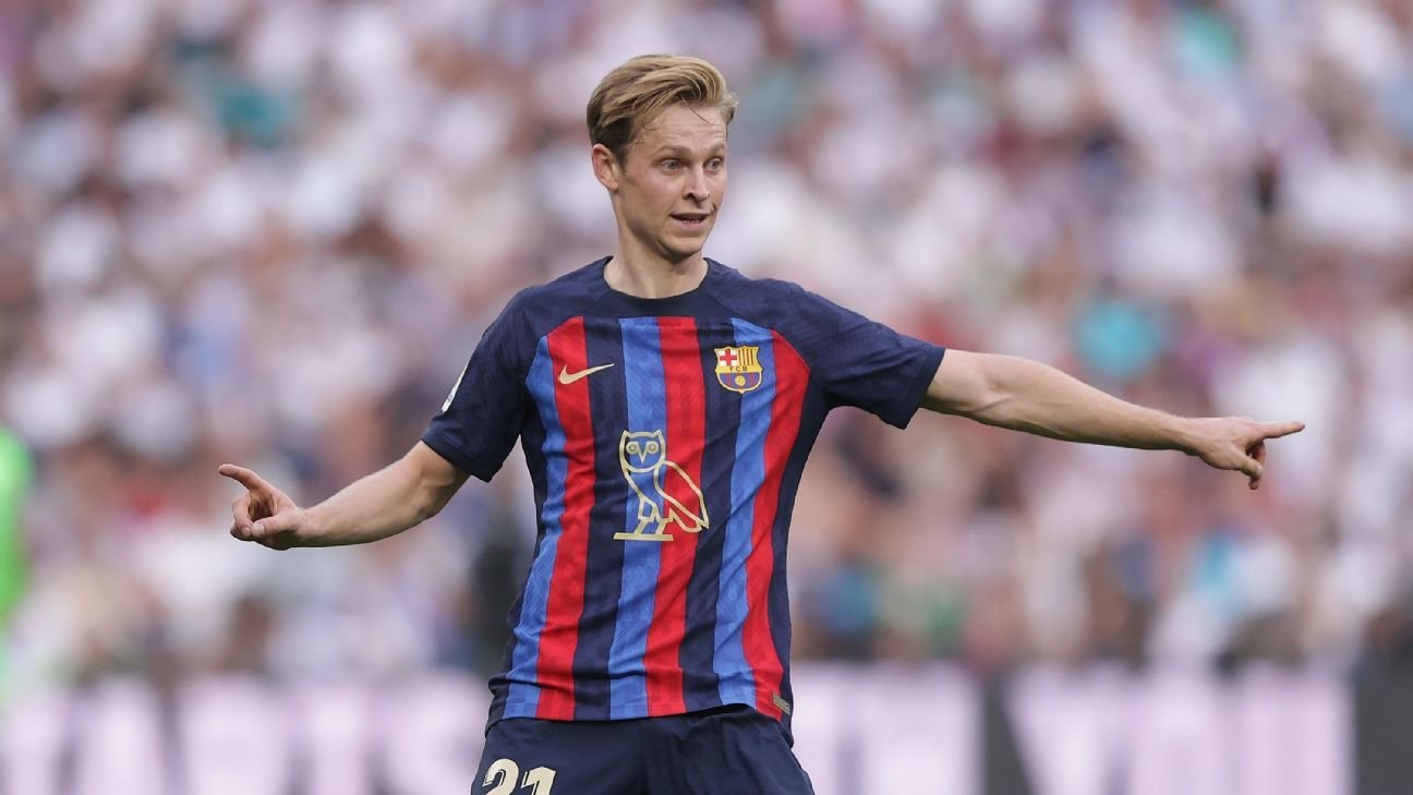 Revisiting each time Barcelona’s kit has been adorned by an artist’s logo Revisiting each time Barcelona’s kit has been adorned by an artist’s logo