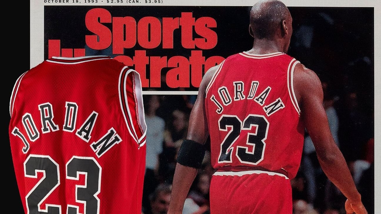 Michael Jordan Bulls jersey from ’92-93 season sells for .6M Michael Jordan Bulls jersey from ’92-93 season sells for .6M