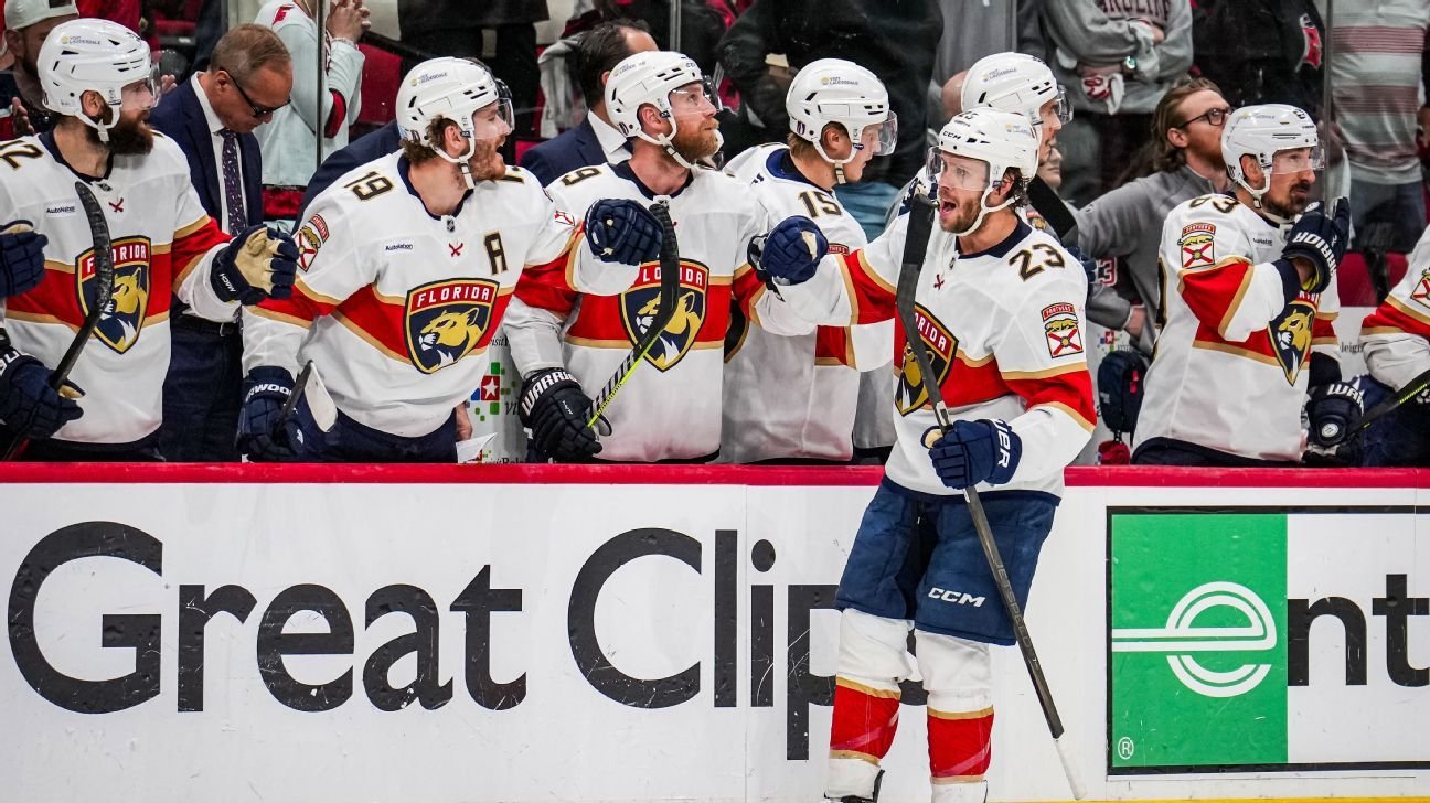 Panthers finish off Hurricanes, return to Stanley Cup Final Panthers finish off Hurricanes, return to Stanley Cup Final