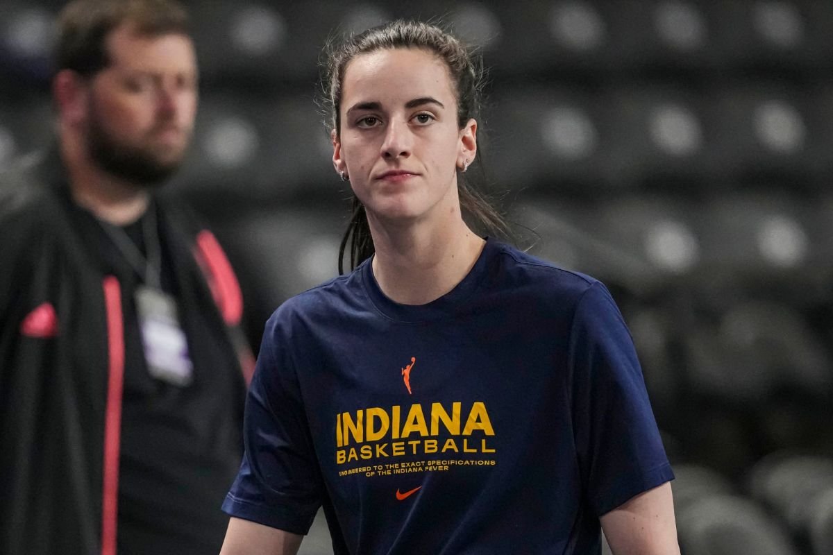 Caitlin Clark Had One Word for Sophie Cunningham on Tuesday Caitlin Clark Had One Word for Sophie Cunningham on Tuesday