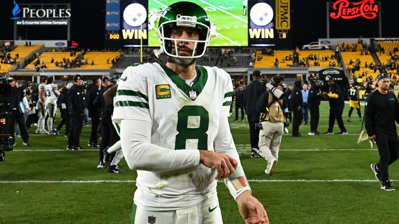 What Aaron Rodgers means for the Steelers’ offense What Aaron Rodgers means for the Steelers’ offense