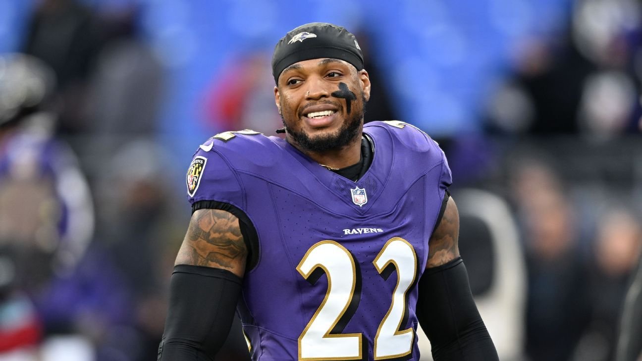Adam Sandler to cast Ravens’ Derrick Henry if he runs for 2K yards Adam Sandler to cast Ravens’ Derrick Henry if he runs for 2K yards