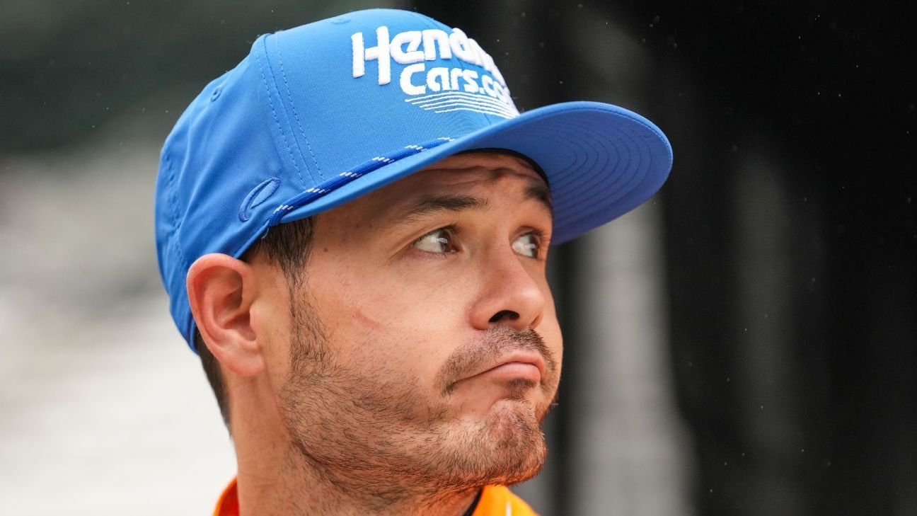 Kyle Larson uninjured following violent crash in sprint car race Kyle Larson uninjured following violent crash in sprint car race