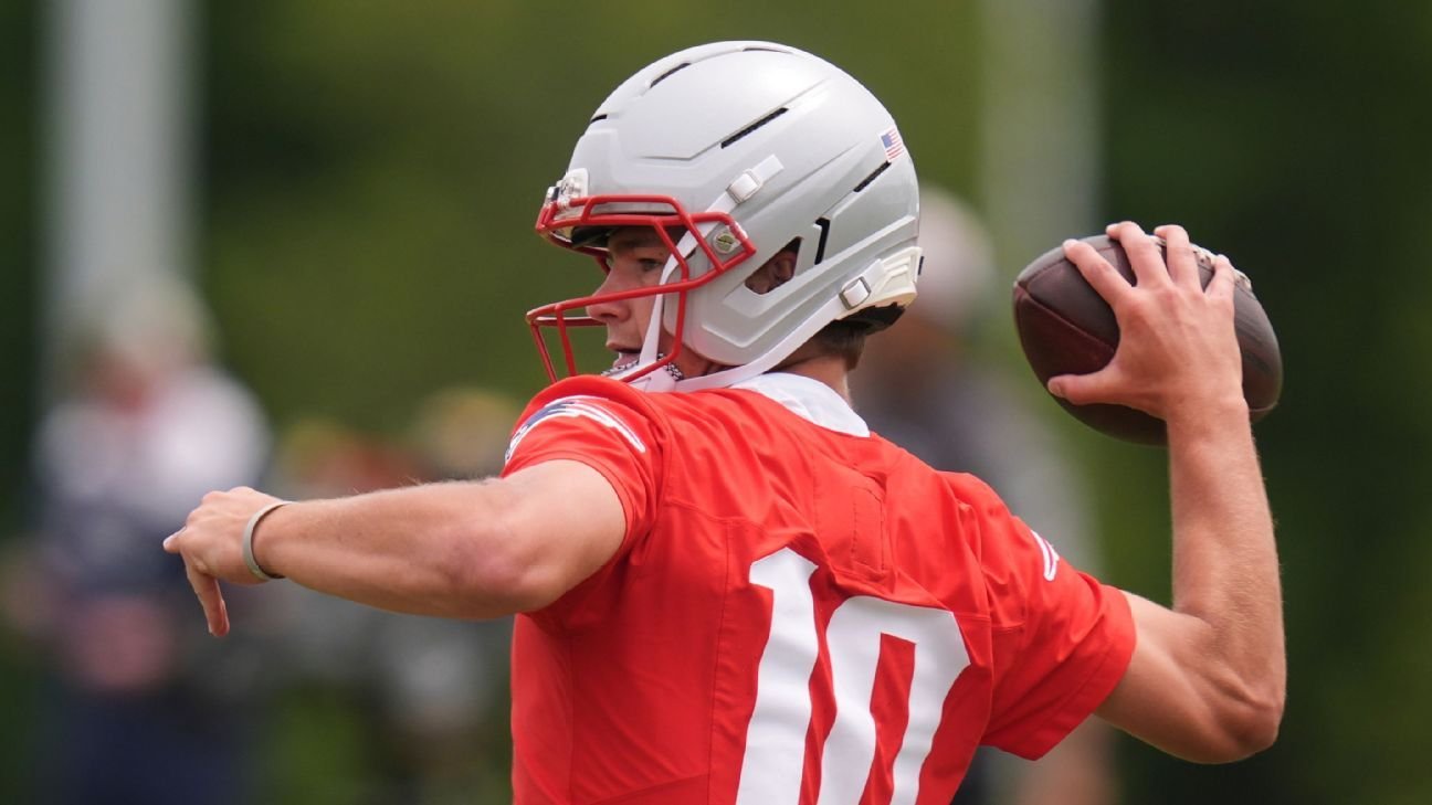 Patriots QB Drake Maye taking bigger leadership role in Year 2 Patriots QB Drake Maye taking bigger leadership role in Year 2