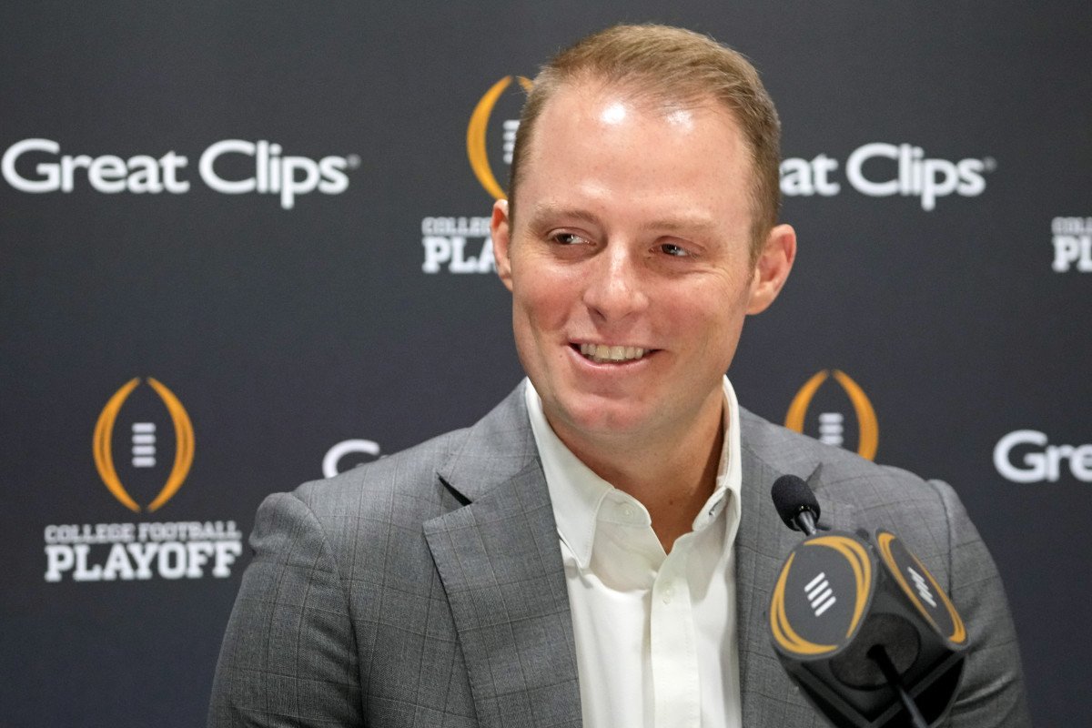 Greg McElroy Names SEC Linebacker Who Can ‘Take Over’ in 2025 Greg McElroy Names SEC Linebacker Who Can ‘Take Over’ in 2025