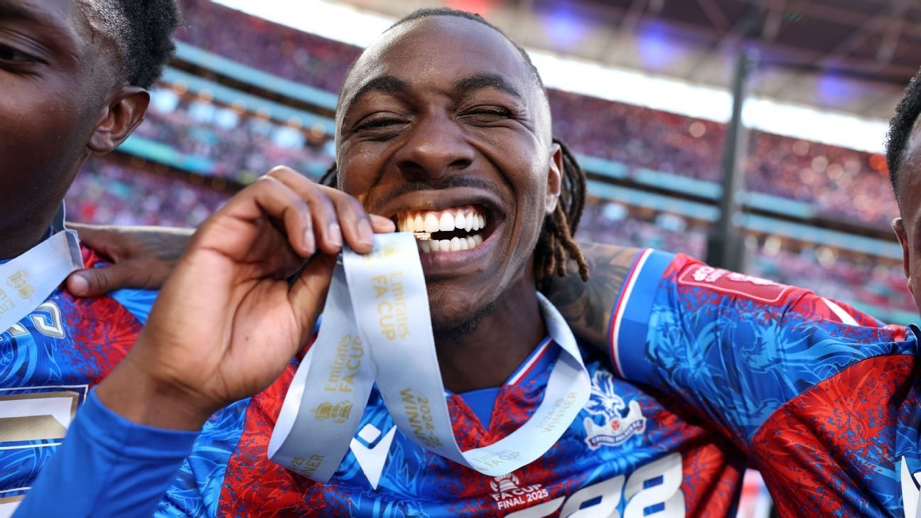 Transfer rumors, news: Arsenal make move for Palace’s Eze Transfer rumors, news: Arsenal make move for Palace’s Eze