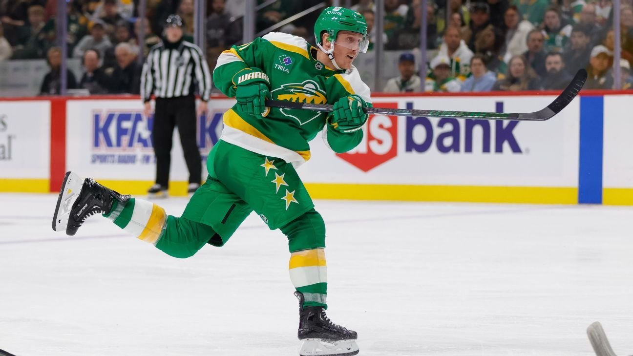 Jets sign Gustav Nyquist to 1-year, .25 million contract Jets sign Gustav Nyquist to 1-year, .25 million contract