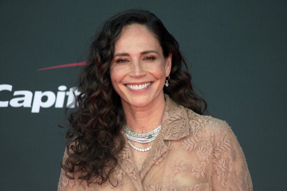 Caitlin Clark Had One Word After WNBA Legend Sue Bird Receives Big News Caitlin Clark Had One Word After WNBA Legend Sue Bird Receives Big News