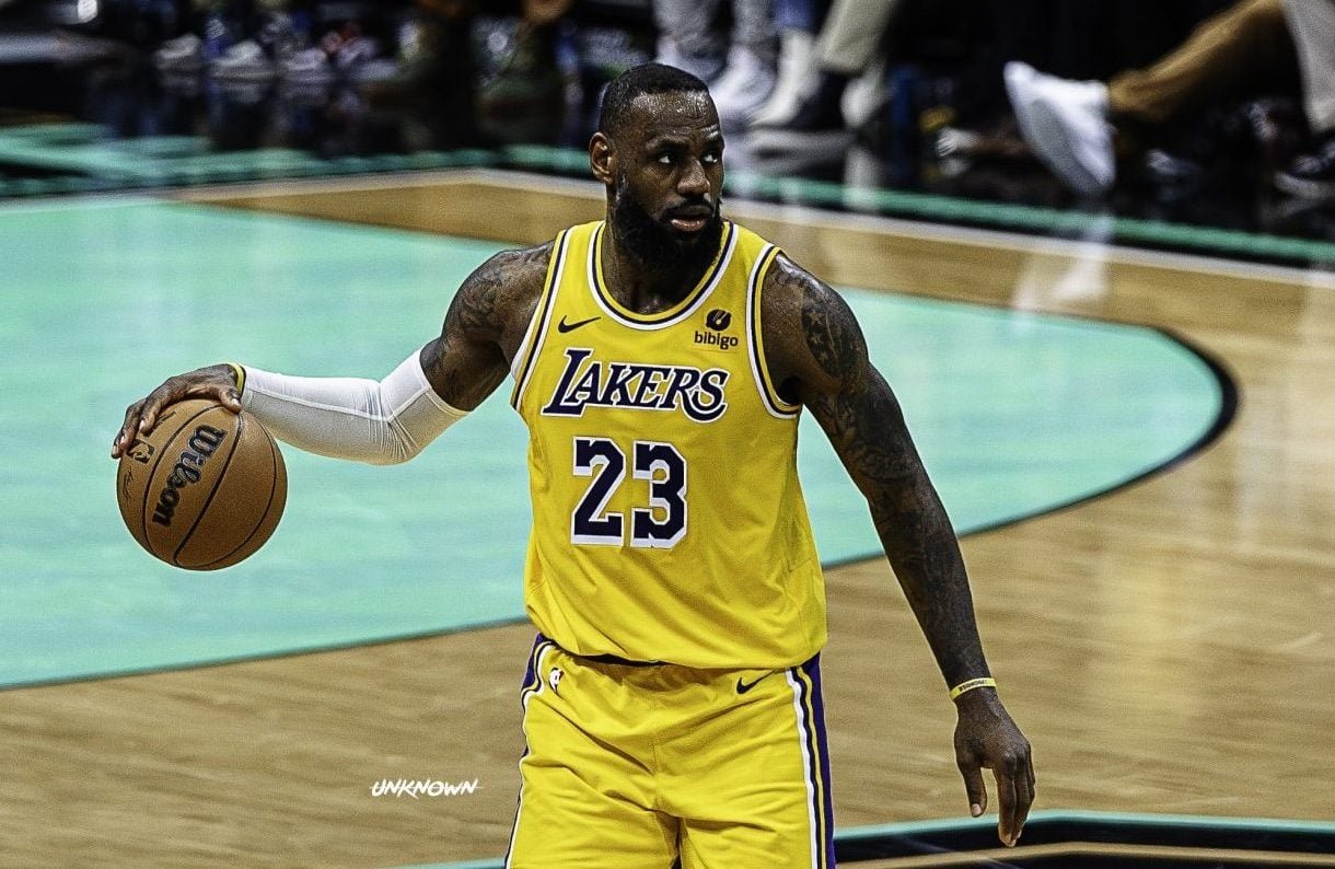 Teams inquire as LeBron James situation unfolds Teams inquire as LeBron James situation unfolds