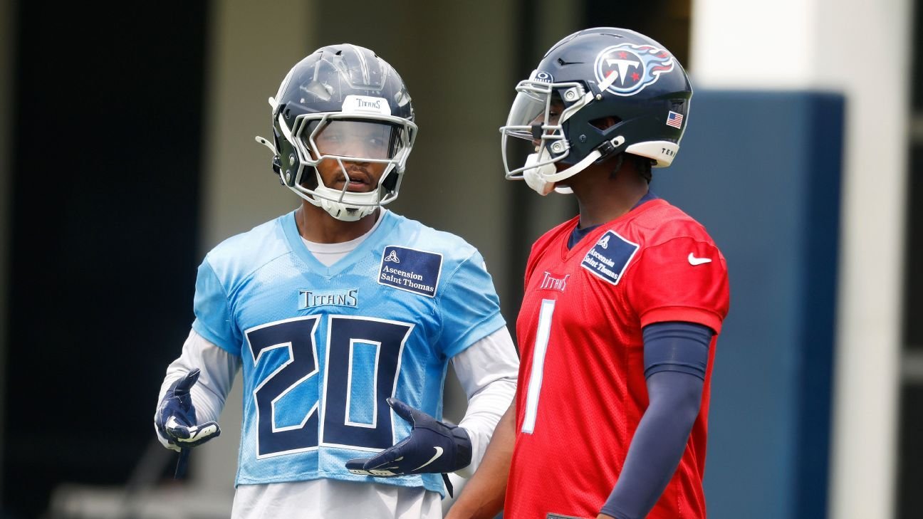 Titans hope for balanced rushing attack with Spears, Pollard Titans hope for balanced rushing attack with Spears, Pollard