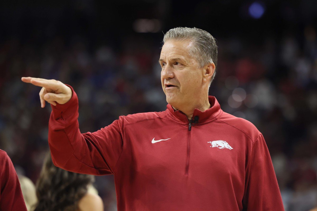 Bruce Pearl Backs John Calipari’s Proposal for Big Change in College Basketball Bruce Pearl Backs John Calipari’s Proposal for Big Change in College Basketball
