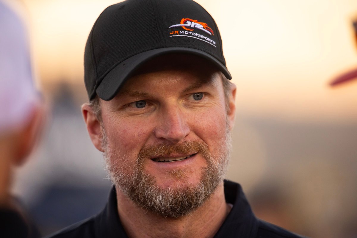 NASCAR Fans React To Dale Earnhardt Jr.'s Announcement NASCAR Fans React To Dale Earnhardt Jr.'s Announcement