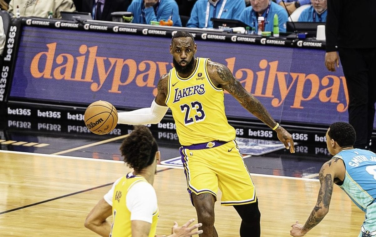 Rich Paul: I told LeBron to enjoy the summer amid Lakers rumors Rich Paul: I told LeBron to enjoy the summer amid Lakers rumors