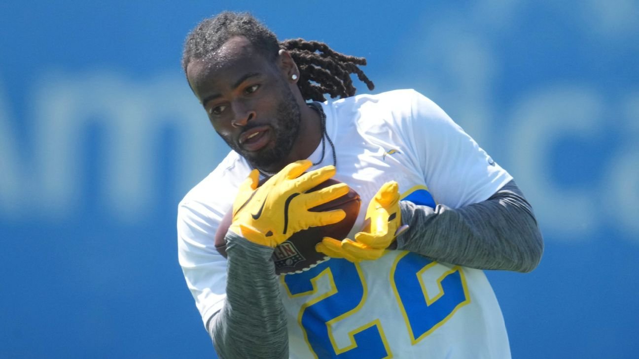 Chargers’ Najee Harris (eye) likely to start camp on NFI list Chargers’ Najee Harris (eye) likely to start camp on NFI list