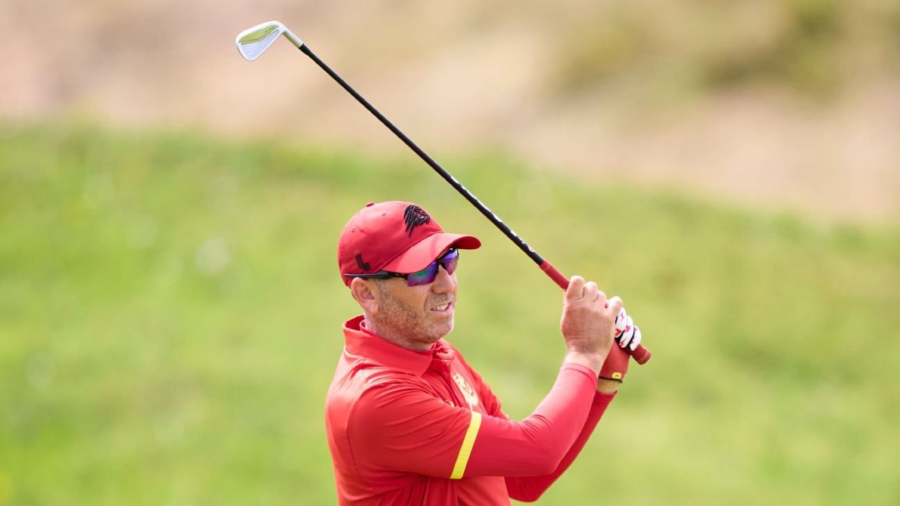 Sergio Garcia cards 68 at The Open after breaking driver on No. 2 Sergio Garcia cards 68 at The Open after breaking driver on No. 2