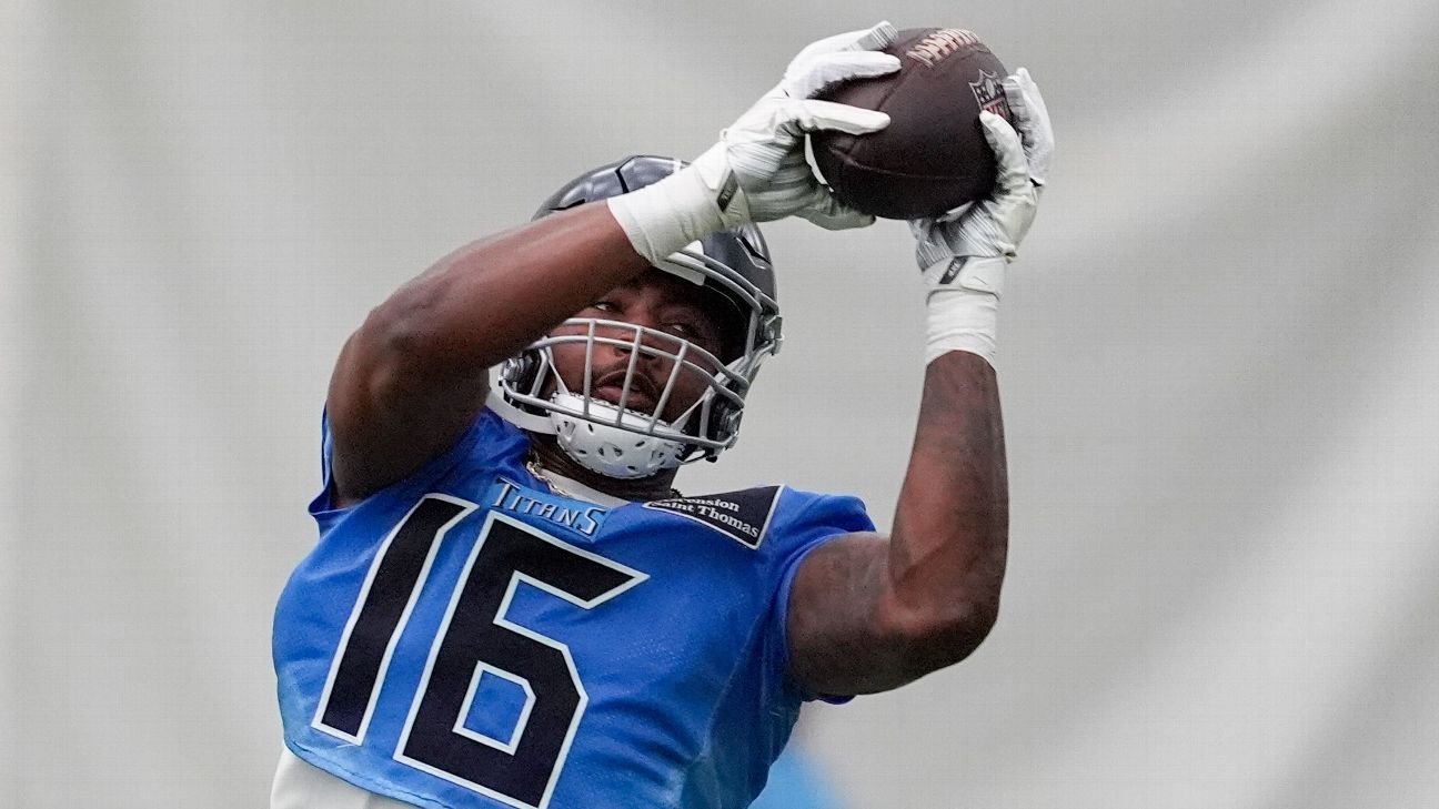 Source: Titans WR Treylon Burks suffers fractured collarbone Source: Titans WR Treylon Burks suffers fractured collarbone