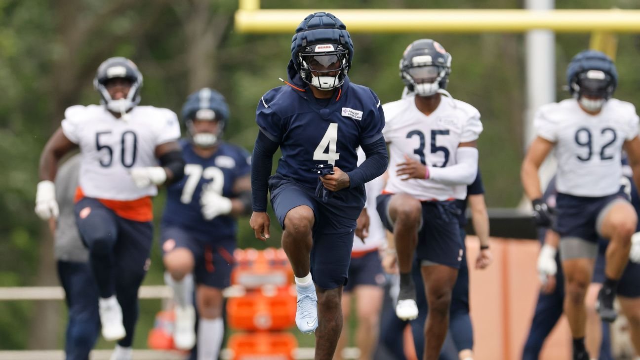 D’Andre Swift, Bears RB room looking for bounce-back season D’Andre Swift, Bears RB room looking for bounce-back season
