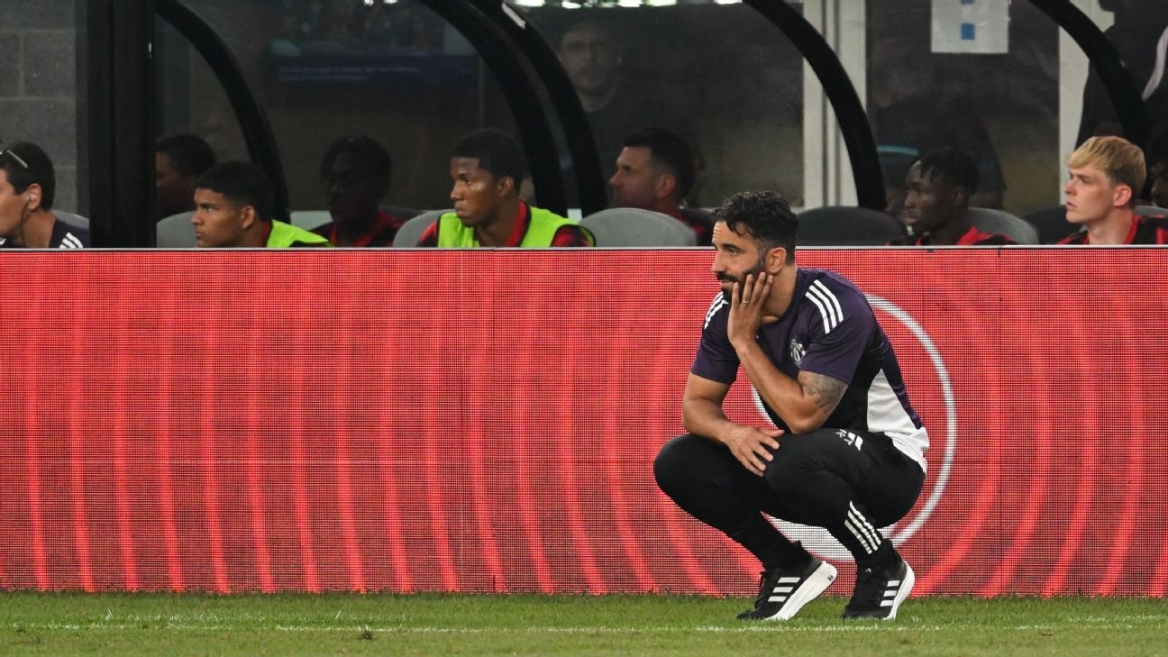 Ruben Amorim Man United players stronger faster than last season