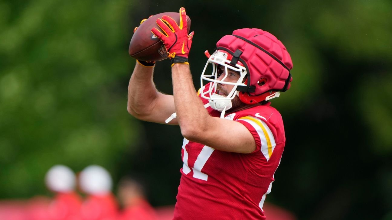 Kelce said he’s thrown the Chiefs’ Super Bowl loss ‘in the trash’ Kelce said he’s thrown the Chiefs’ Super Bowl loss ‘in the trash’