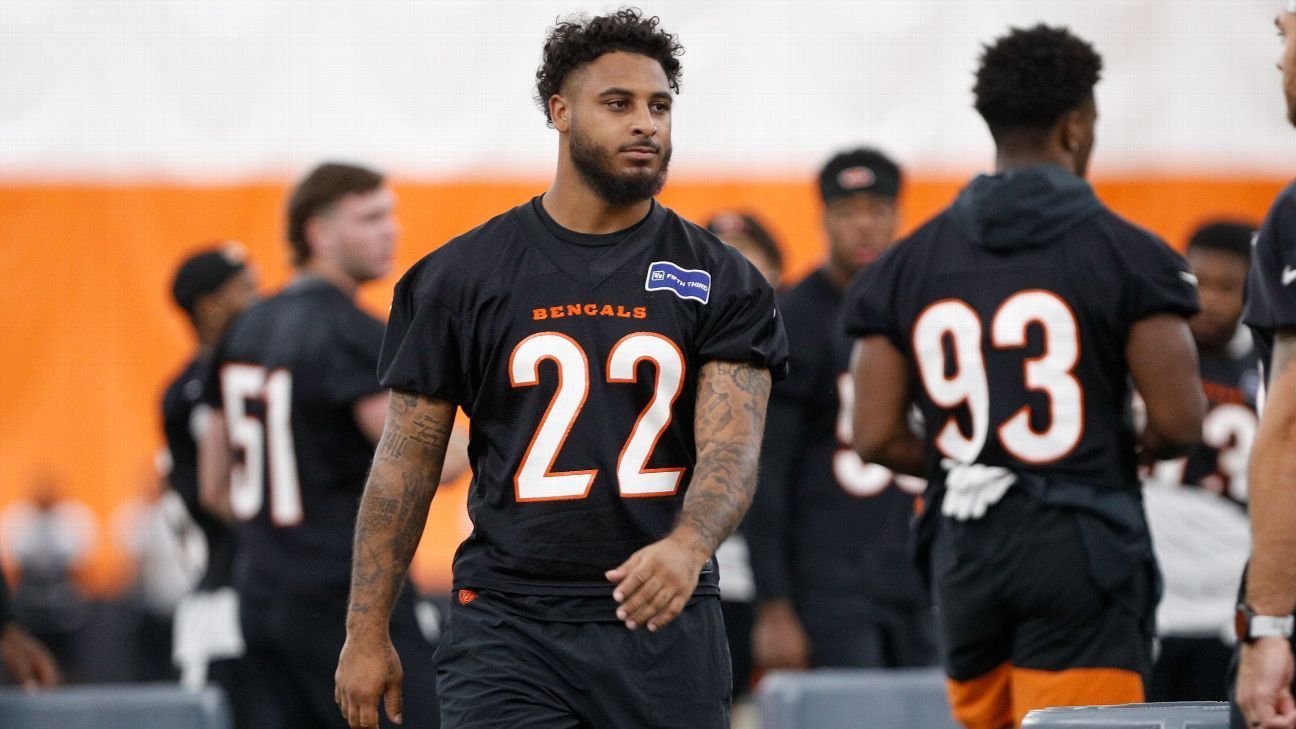 Bengals S Geno Stone week-to-week with soft tissue injury Bengals S Geno Stone week-to-week with soft tissue injury