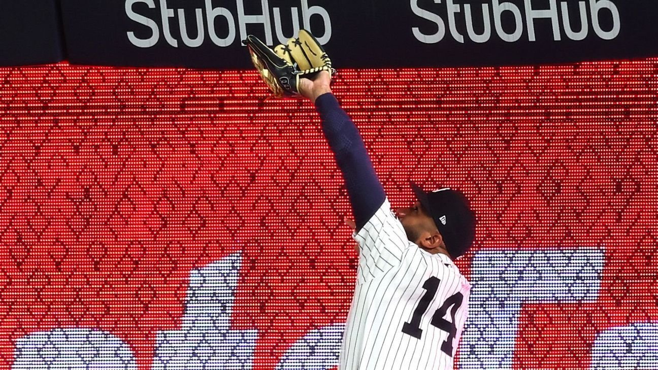 Yankees’ Amed Rosario on injured list with shoulder sprain Yankees’ Amed Rosario on injured list with shoulder sprain