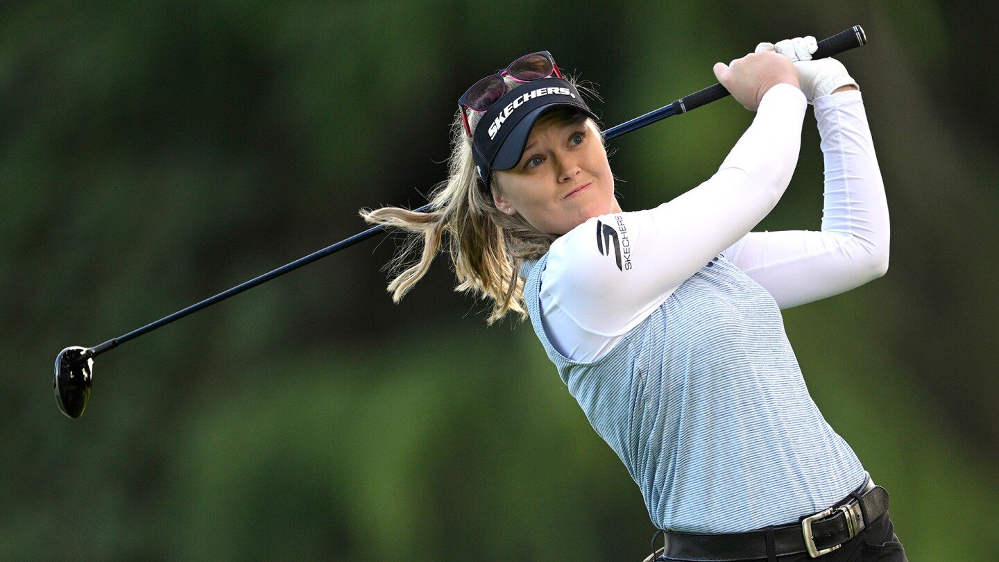 Brooke Henderson back in contention in Portland Classic; Juli Inkster, 65, shoots 69