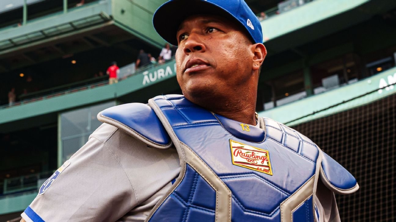 Salvador Perez (illness) scratched by Kansas City Royals