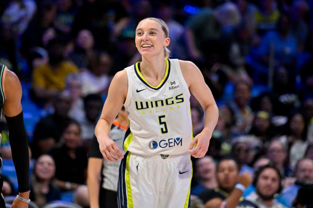 Paige Bueckers Surpasses Former Dallas Wings Player Now with Indiana Fever