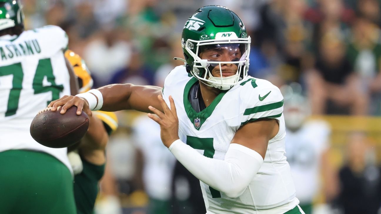 Aaron Glenn ‘very confident’ in Justin Fields, Jets’ passing attack