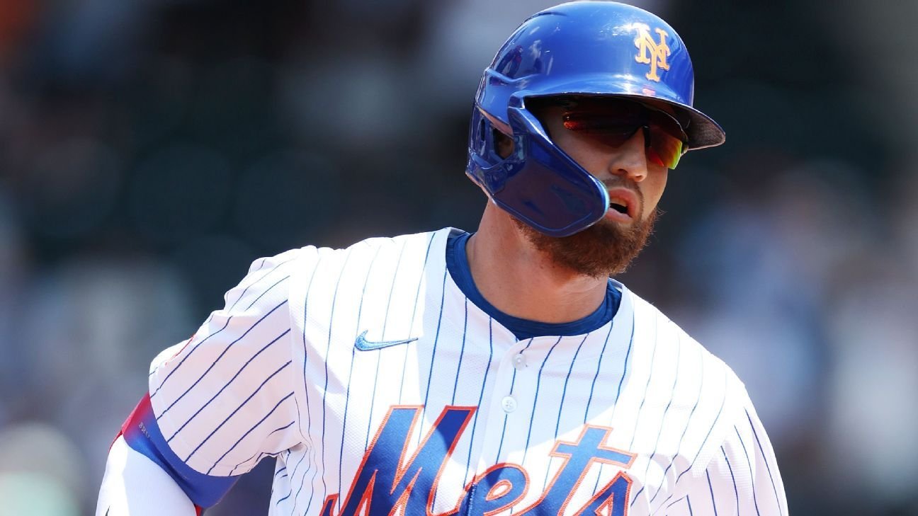 Mets’ Brandon Nimmo removed early because of neck stiffness Mets’ Brandon Nimmo removed early because of neck stiffness