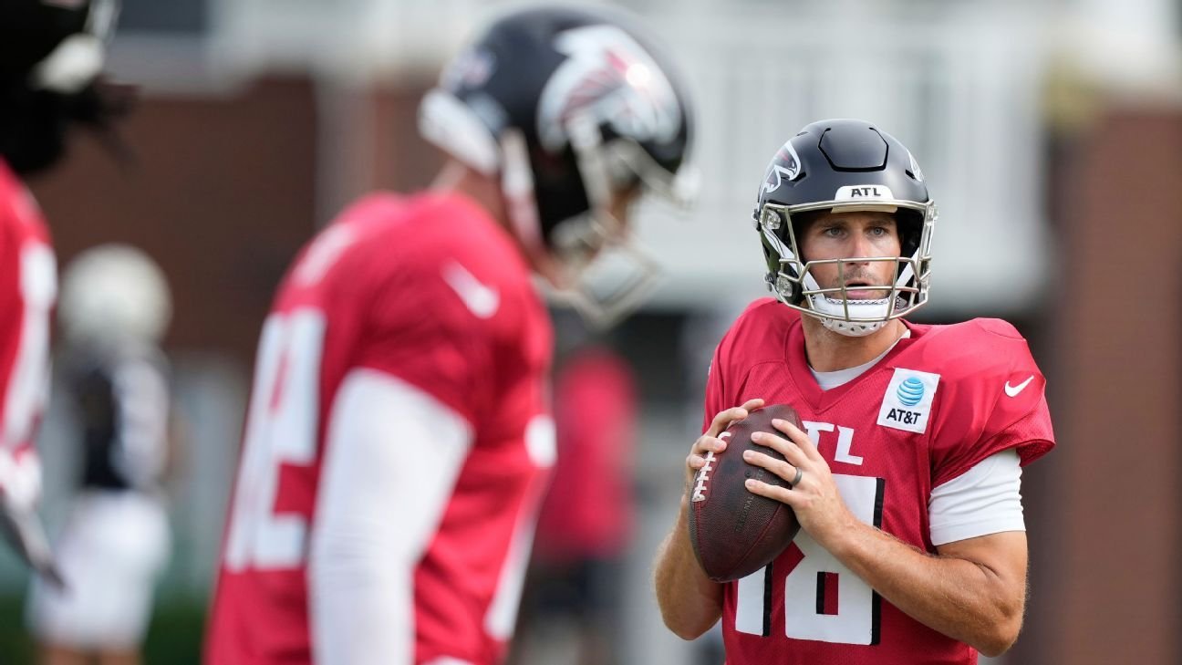 Falcons’ Kirk Cousins proving to be a valuable backup, teammate