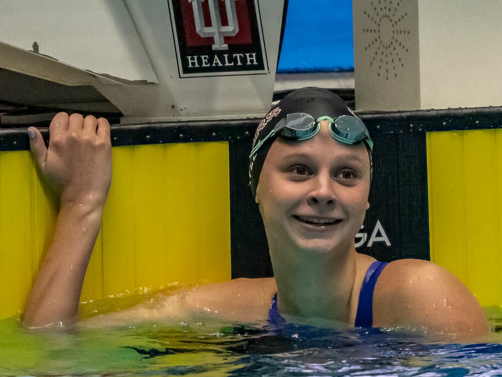 Rylee Erisman Blasts 52.79 Win 100 Freestyle at World Juniors