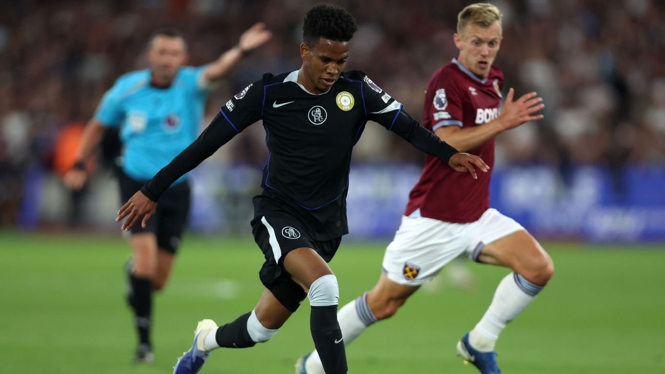 ‘Amazing’ Estêvão shines in 1st Chelsea start vs. West Ham